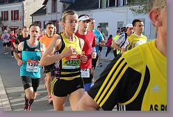02 Marathon Cheverny 280 * 680 x 453 * (139KB)